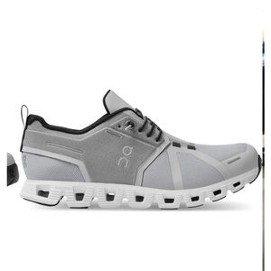 On Cloud 5 Waterproof Running Shoes